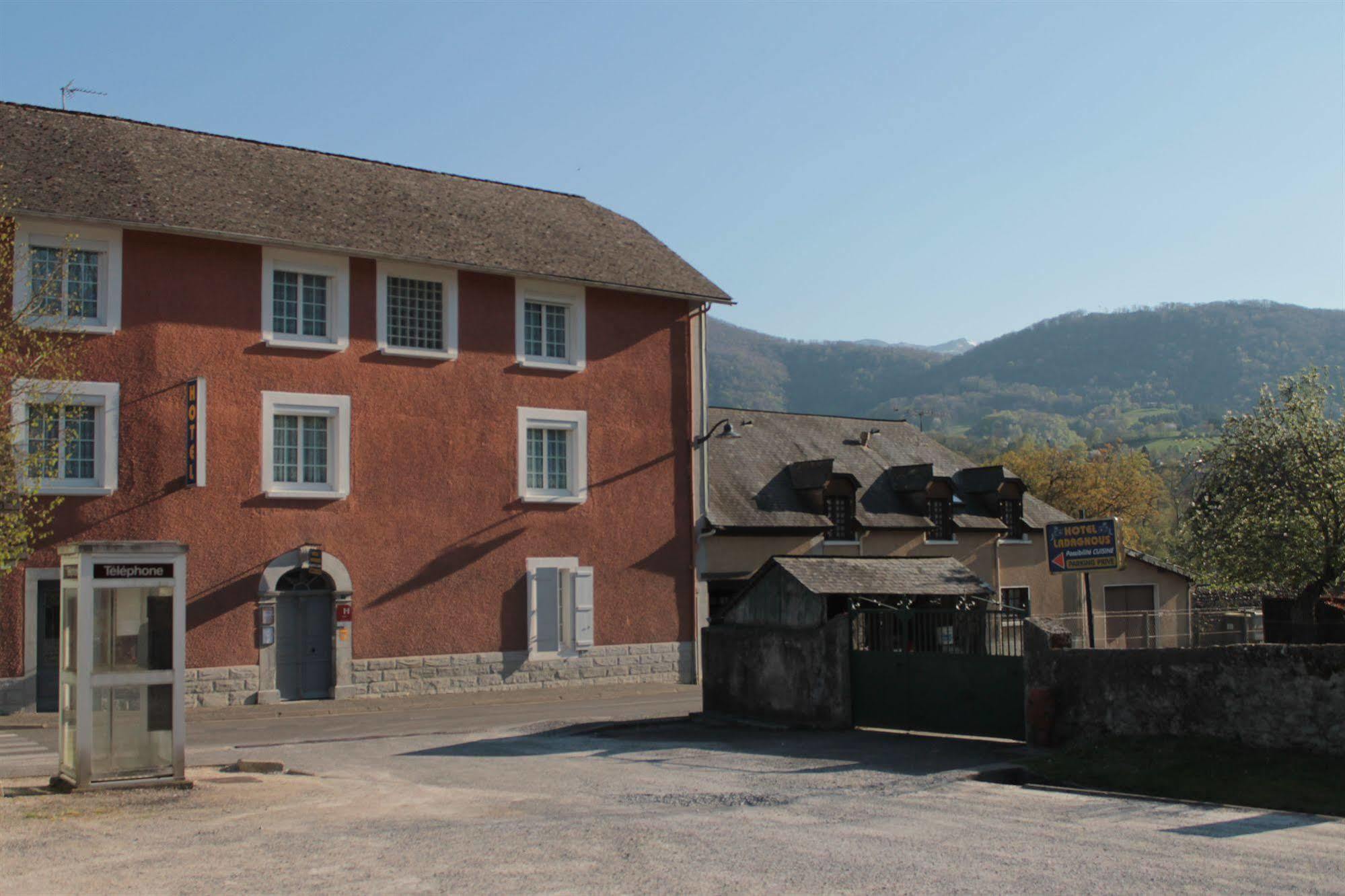 Hotel Ladagnous Peyrouse Екстер'єр фото